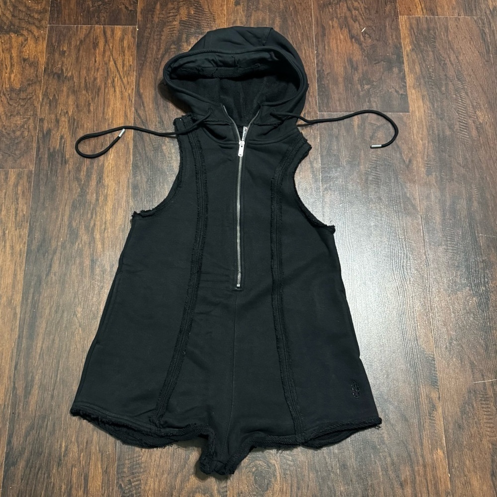 FREE PEOPLE Free Spirit Romper Small nwt